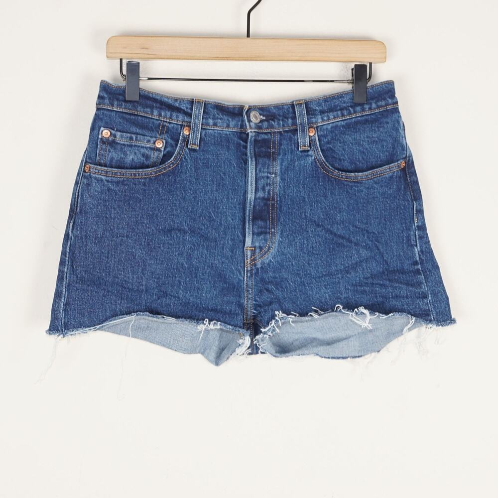 Levis 501 Medium 100% Cotton Blue Button Fly Custom Cut Off Shorts Sz 28